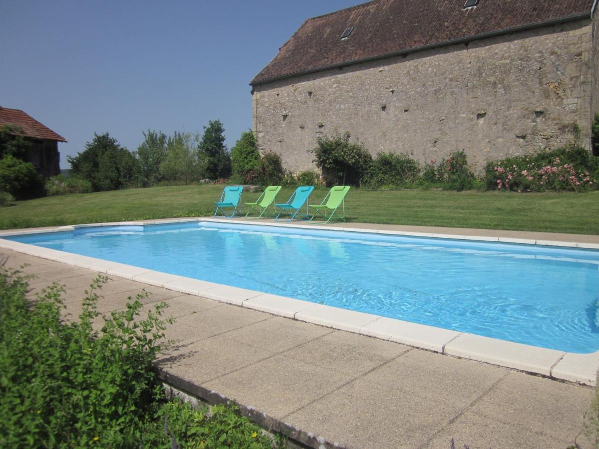 Gite La Taniere Classe 3 Etoiles Avec Terrasse Et Piscine Vila La Bachellerie Exterior foto